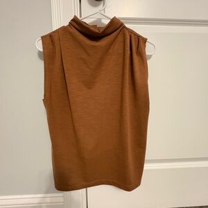 Evereve Tan Sleeveless Tank Top